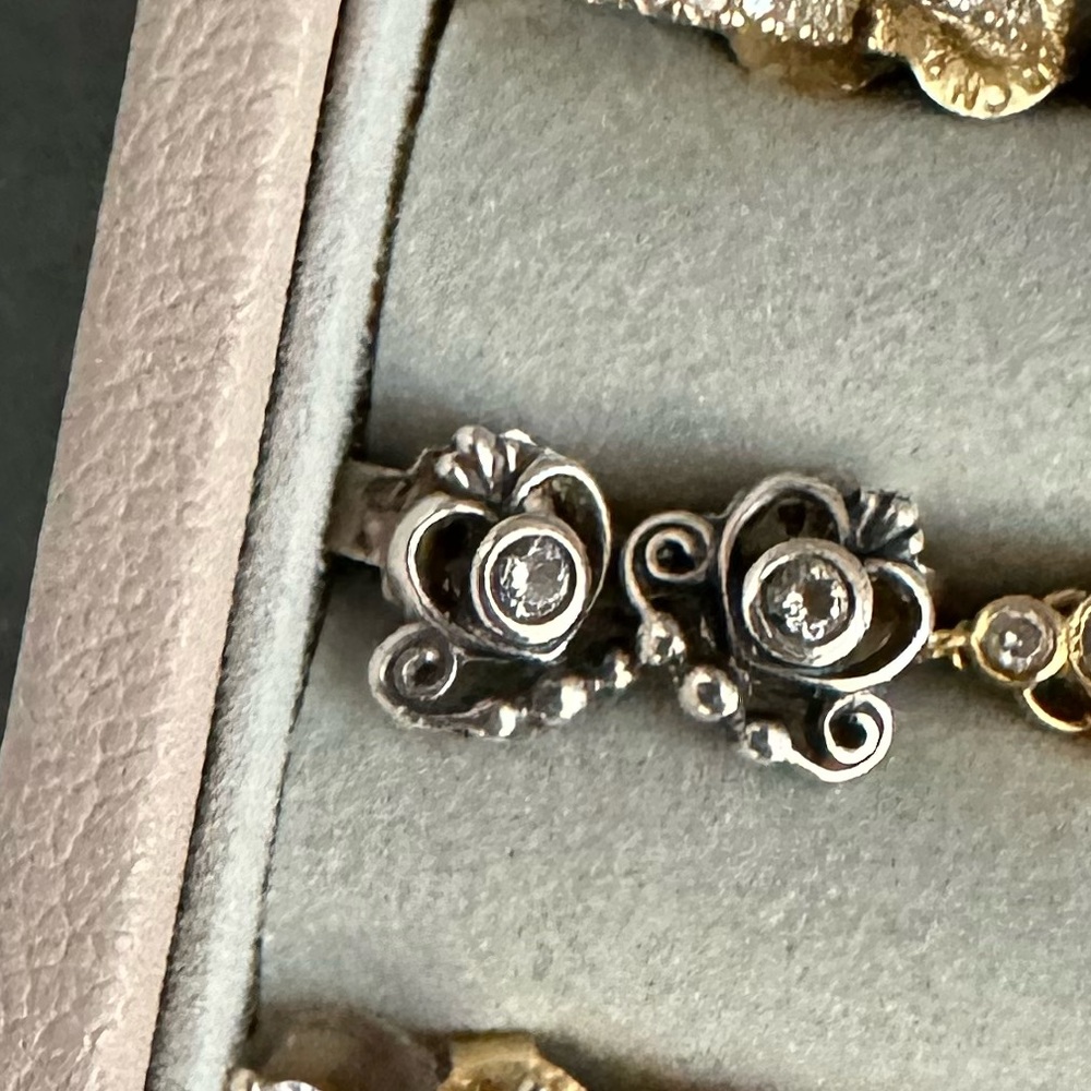 pandora princess earrings